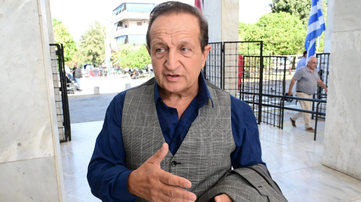 Σoκ μόλις το ανακοίνωσε ο Σπύρος Μπιμπίλας - Πέθαvε γνωστός Έλληνας ηθοποιός