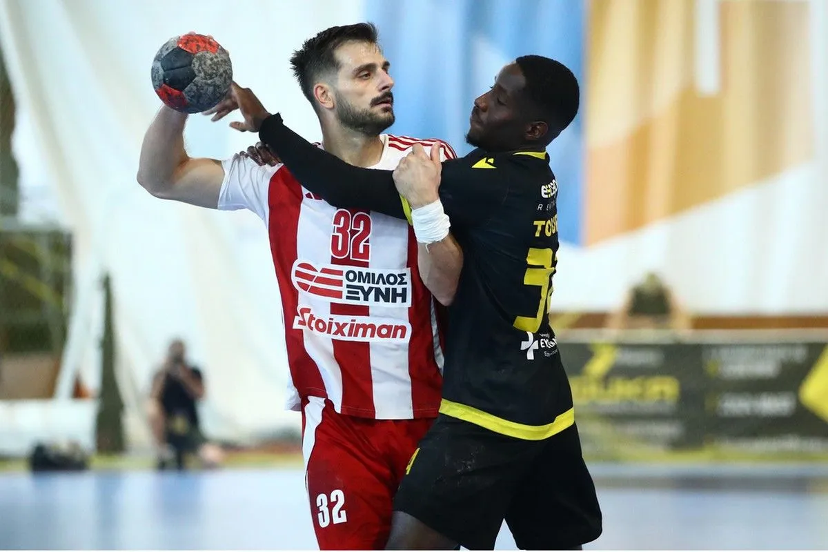 Αυτό είναι το κανάλι που θα μεταδώσει τον τελικό του Σούπερ Καπ χάντμπολ ανάμεσα σε Ολυμπιακό-ΑΕΚ