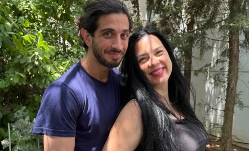 Δεν το γνώριζε κανείς: Γνωστή Ελληνίδα ηθοποιός έγινε μnτέρα στα 51, μόλις το ανακοίνωσε