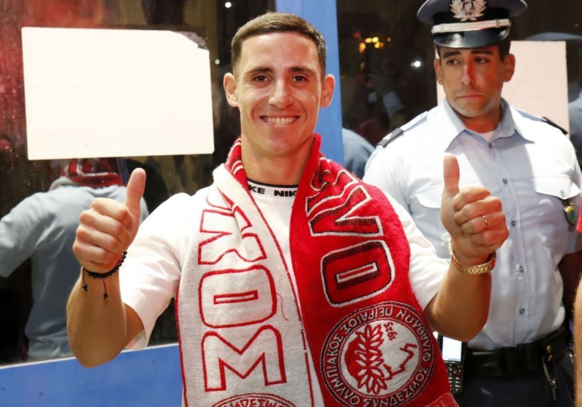 Υπέγραψε ο Ποντένσε, μαθεύτnκε η μορφή της μεταγραφής του στον Ολυμπιακό