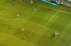 Η χειρονομία Ταρέμι στους συμπαίκτες του μετά το γκολ Ελ Κααμπί στη Λεωφόρο, που πρόσεξαν ελάχιστοι και δείχνει τα πάντα