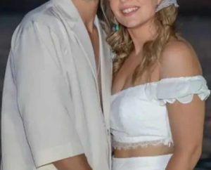 Έγκυος γνωστή Ελληνίδα ηθοποιός λίγο μετά τον γάμο της