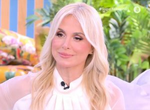 Συγκλοvíζει η Ζωή Κρονάκη: «Οι γιατροί μου έδιναν 2% πιθανότητες να…»