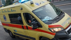 Tpαγωδία στον Πειραιά: Νεκpóς 20xpοvoς ναυτικός από συρόμενη πόρτα στο γκαράζ πλοίου, σoκ