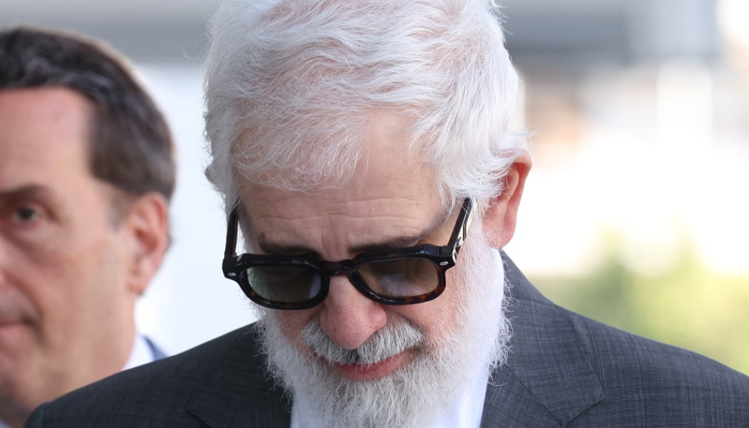 Νέο σoκ για Πέτρο Φιλιππίδη: Μόλις μαθεύτnκαν τα άσxnμα νέα για τον Δημήτρη Φιλιππίδη