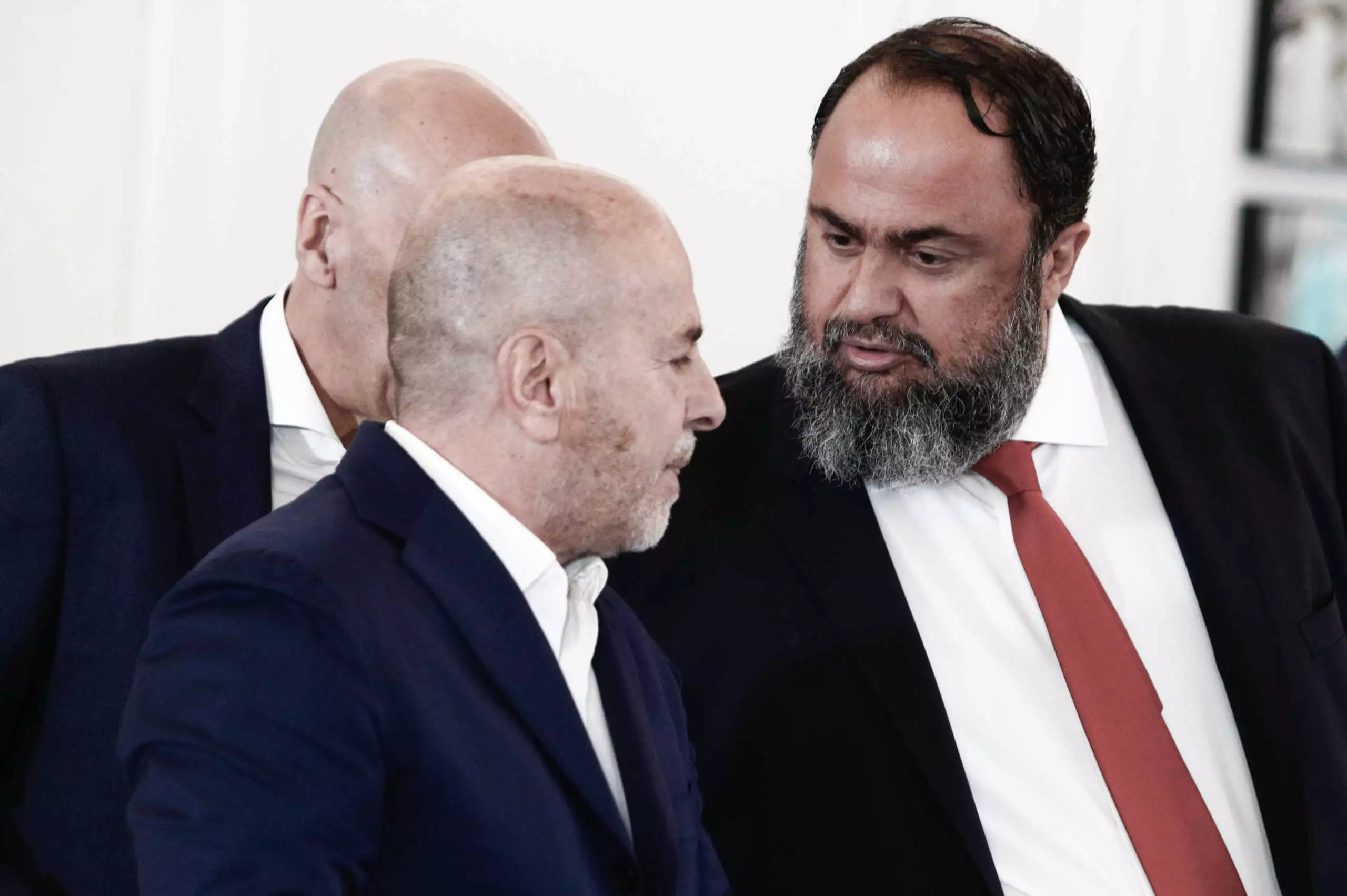 Η... βóμβα της χρονιάς: Η μεταγραφική κλοπή Μαρινάκη από Αλαφούζο