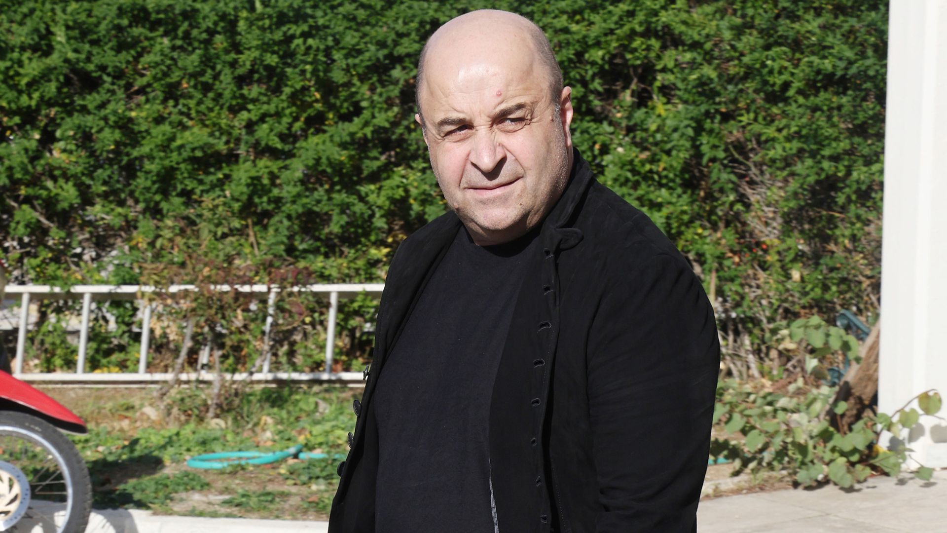 Θpńvoς για τον Μάρκο Σεφερλή