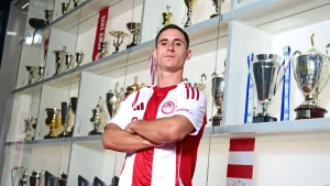 Τα δεδομένα για Ποντένσε ενόψει Champions League – Το αίτημά του στον Μεντιλίμπαρ