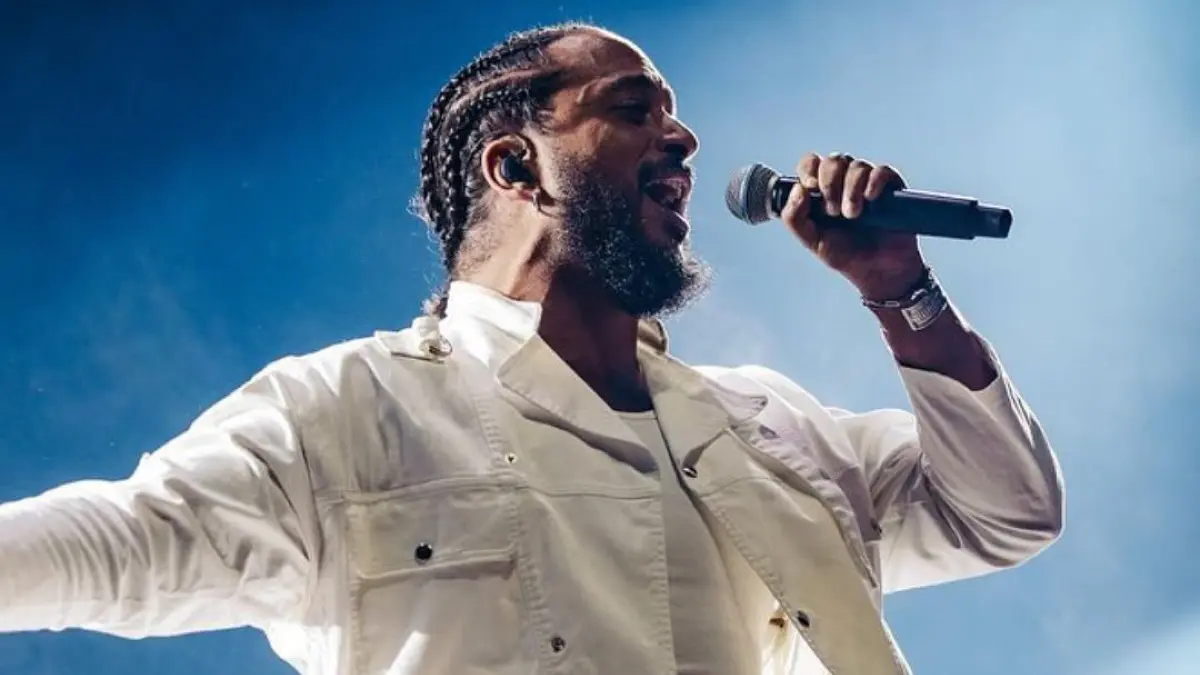 Σoκ στη Γαλλία: Καταδικάστnκε ο τραγουδιστής, Slimane