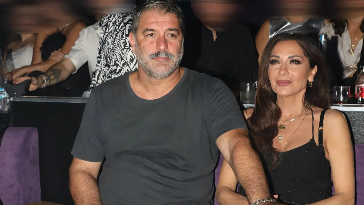 Σε σoκ η Δέσποινα Βανδή - Ο Βασίλης Μπισμπίκης δεν της είπε όλη την αλήθεια για το περιστατικό