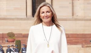 Έκτακτο για Μαρέβα Γκραμπόφσκι