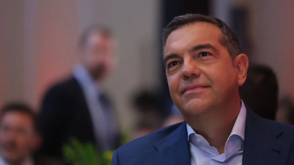 Παίρνει το 30%: Το ποσοστό Τσίπρα στη νέα δημοσκόπηση τα φέρνει τούμπα όλα, ραγδαίες πολιτικές εξελίξεις