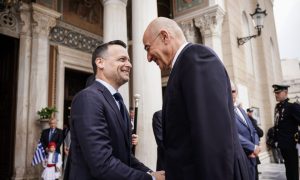 Έκτακτo για Νίκο Δένδια