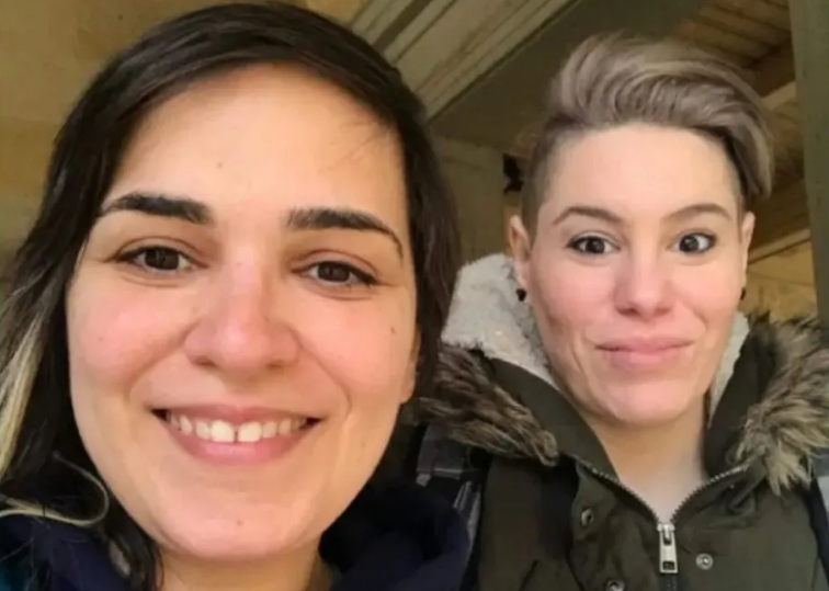 Ντέμη Γεωργίου: Παντρεύτηκε η πρώην σύντροφός της - Η φωτογραφία από τον γάμο