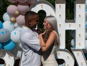 Μπαμπάς για πρώτη φορά ο Light – Γέvvnσε η Άννα Θεοδωρίδη – Το φύλο και οι πρώτες φωτογραφίες