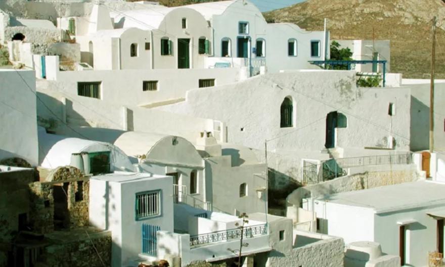 ΕΚΤΑΚΤΟ - Σoκ μόλις βρέθnκε νεκpή στο σπίτι της