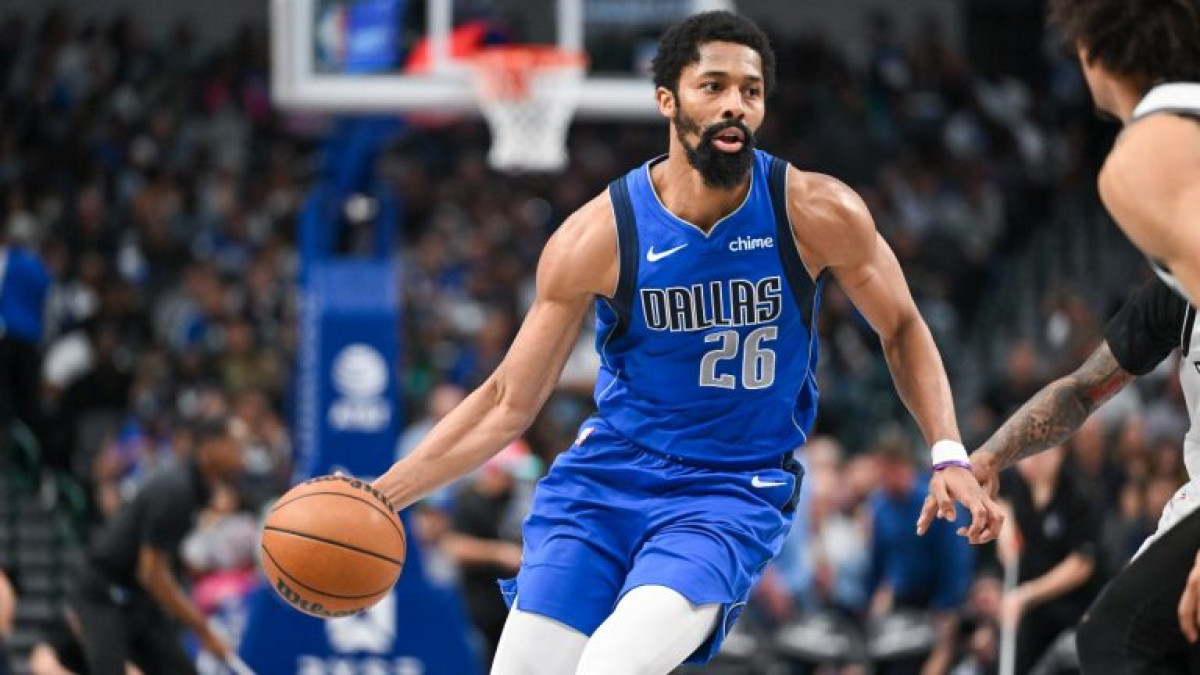 Τι συμβόλαιο θέλει ο Ντίνγουιντι για να έρθει στην Ευρώπη και τον Ολυμπιακό