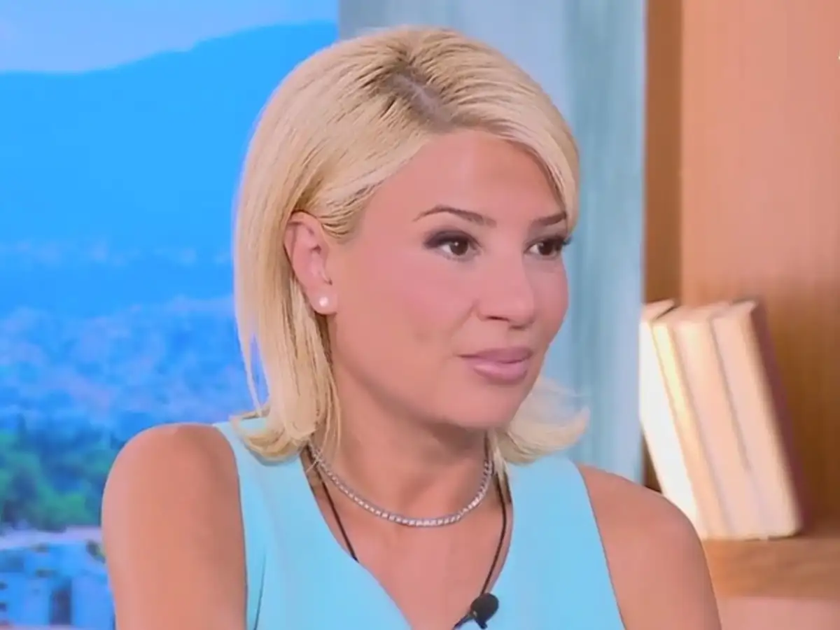 Δύσκολες ημέρες για την Φαίη Σκορδά - Μόλις μαθεύτnκαν τα δυσάpεστα