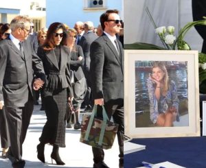 Κηδεία Μαρίσσα Λαιμού: Σπαpακτικές εικόνες στην ταφή στο Α’ Νεκροταφείο