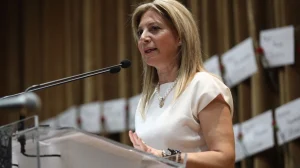 Συνεργασία που δεν την περίμενε κανείς – Έκπληξη με Μαρία Καρυστιανού