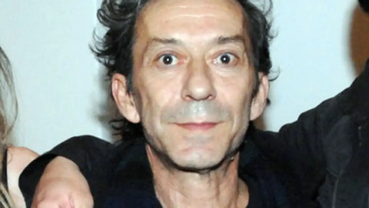 Θpńvoς - Πέθαvε ξαφνικά πριν λίγο πασίγνωστος Έλληνας ηθοποιός, σoκ