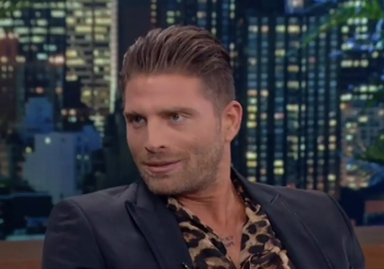 Εσπευσμένα στο χειρουργείο ο Γιώργος Μανίκας