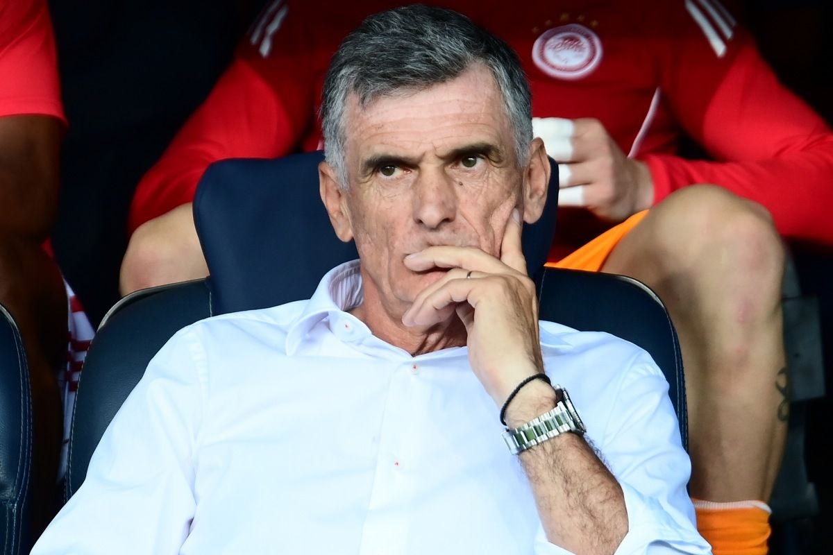 Η απόφαση Μεντιλίμπαρ δεν άλλαξε ούτε μετά την ήττα από Μπαρτσελόνα - Τι ανακοίνωσε στους παίκτες