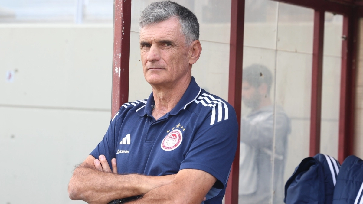 Ετοιμάζει μεγάλη έκπληξη με ΑΕΚ ο Μεντιλίμπαρ - Ποιοι είναι φαβορί για την 11αδα