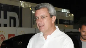 Έκτακτo για τον δημοσιογράφο, Νίκο Χατζηνικολάου