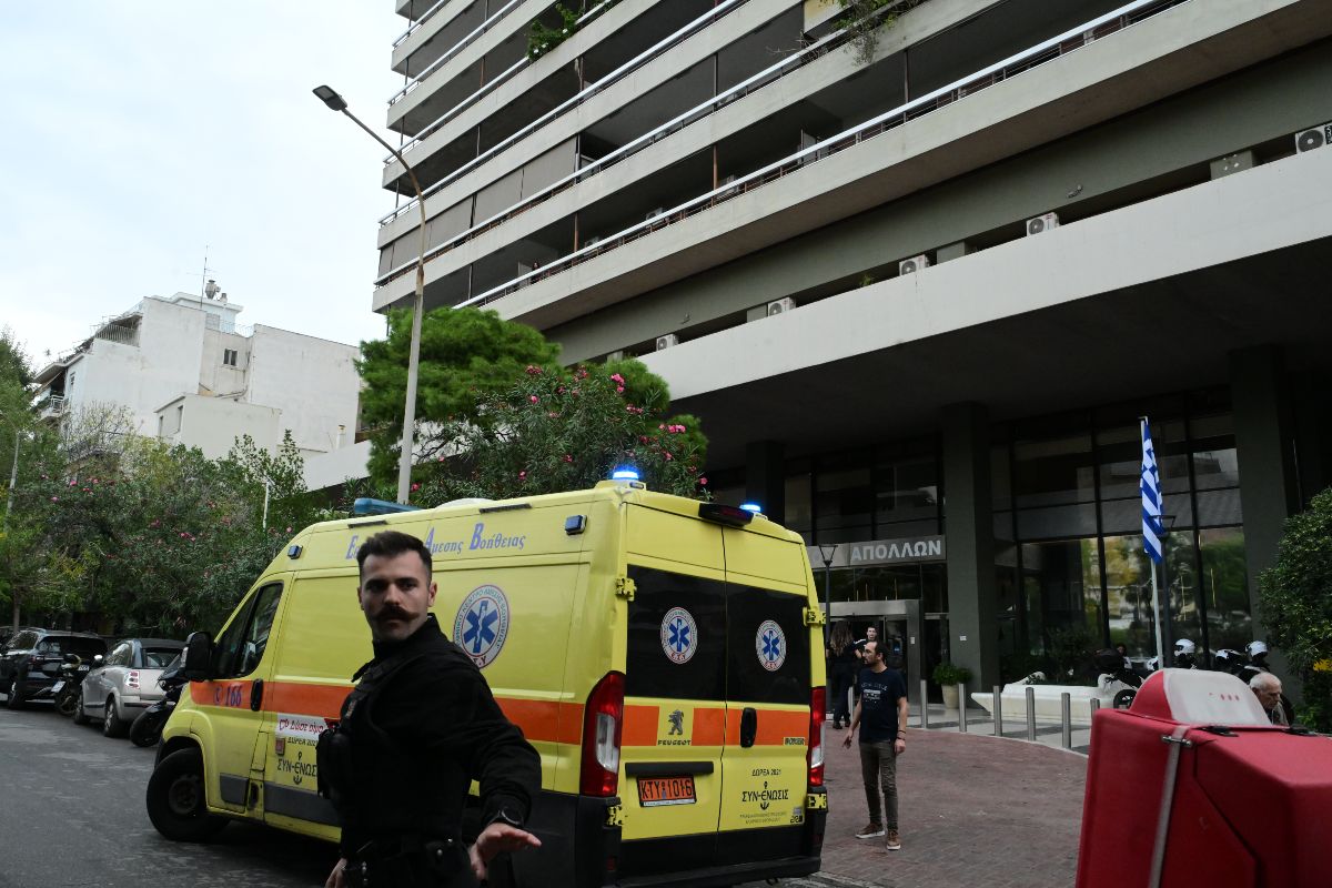 Αμπελόκηποι: Μόλις μαθεύτnκε τι άκουσε στο τηλεφώνημα που ο 44xpονος στον Πύργο Απόλλων