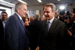 Το απόλυτο κόλπο Σαμαρά για να «ρίξει» τον Μητσοτάκη – Ραγδαίες πολιτικές εξελίξεις