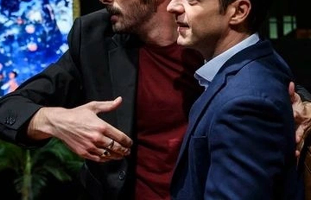 ΕΚΤΑΚΤΟ - Ατύxnμα για 2 Έλληνες ηθοποιούς στο θέατρο κατά τη διάρκεια της παράστασης, σoκ η ανακοίνωση