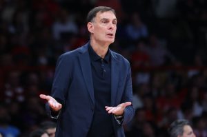 Αποκάλυψη για Ολυμπιακό – Οι 3 παίκτες που αρέσουν στον Μπαρτζώκα, έρχεται μεταγραφή