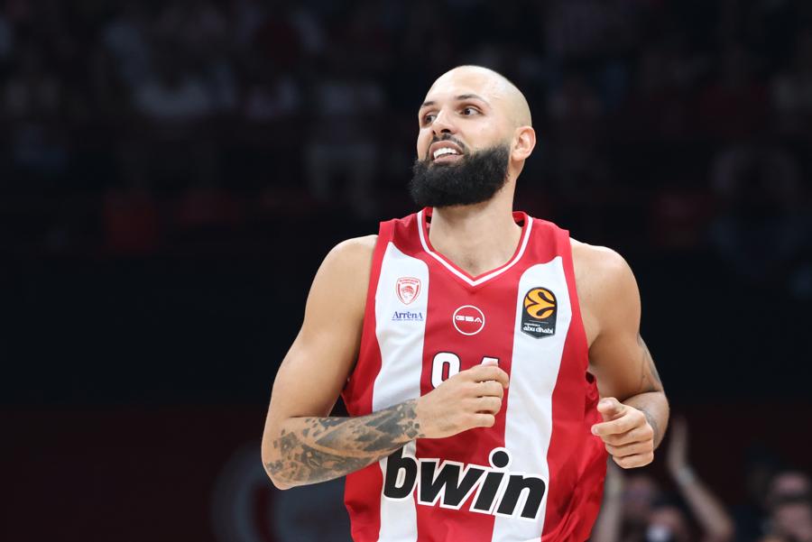 Οι πρώτες δηλώσεις Φουρνιέ μετά το Ολυμπιακός-Παρί!