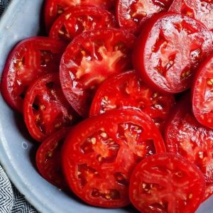 Οφέλη και ιδιότητες του χυμού ντομάτας: Ένας διατροφικός θησαυρός για την υγεία σας