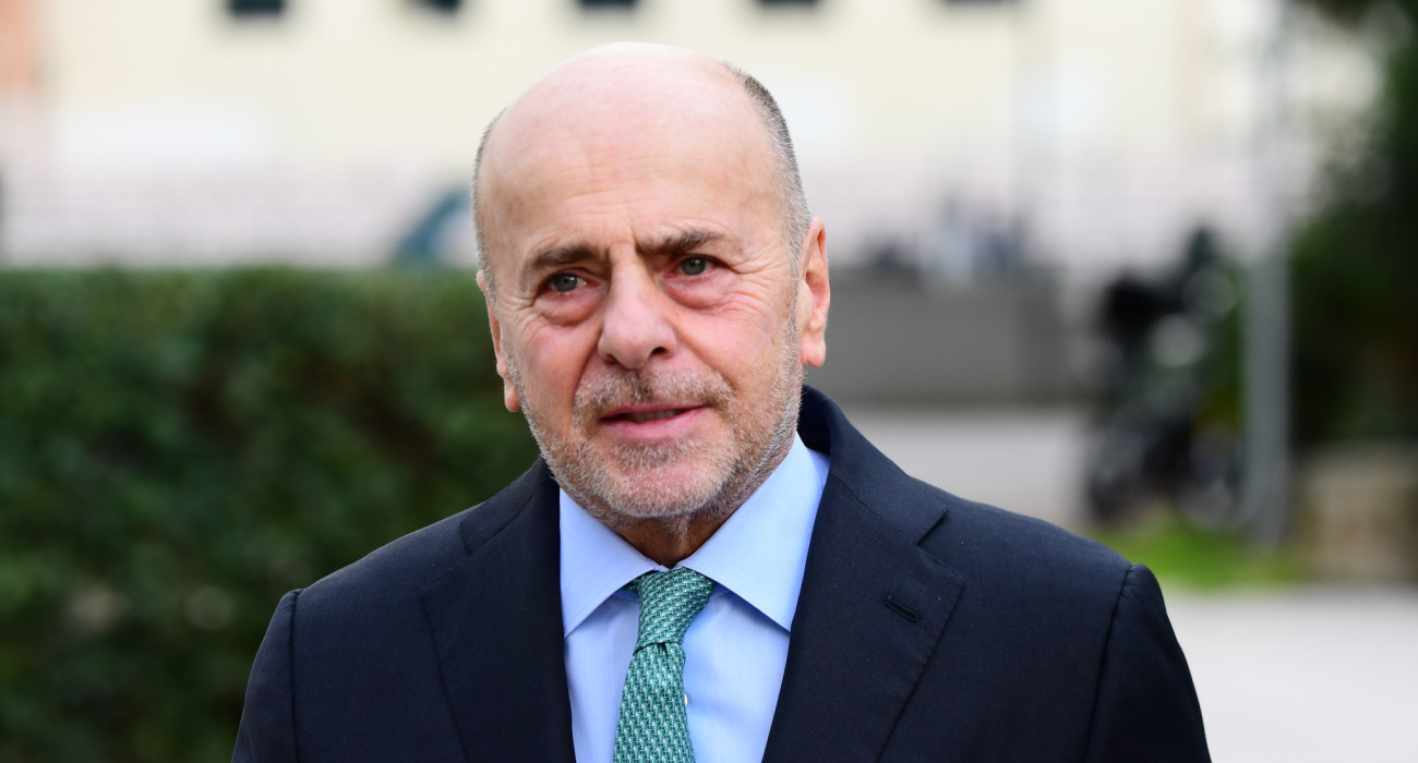 Το πήρε απόφαση ο Αλαφούζος: Τέλος κορυφαίο όνομα από τον ΣΚΑΪ, απόφαση έκπληξη