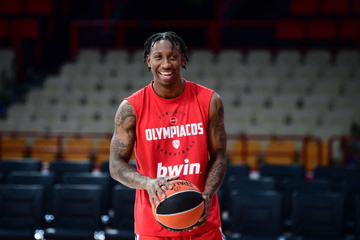 Έντονη φημολογία για μεταγραφή στο Ολυμπιακό - Δίνει Λι για κορυφαίο γκαρντ της EuroLeague; Ποιος είναι