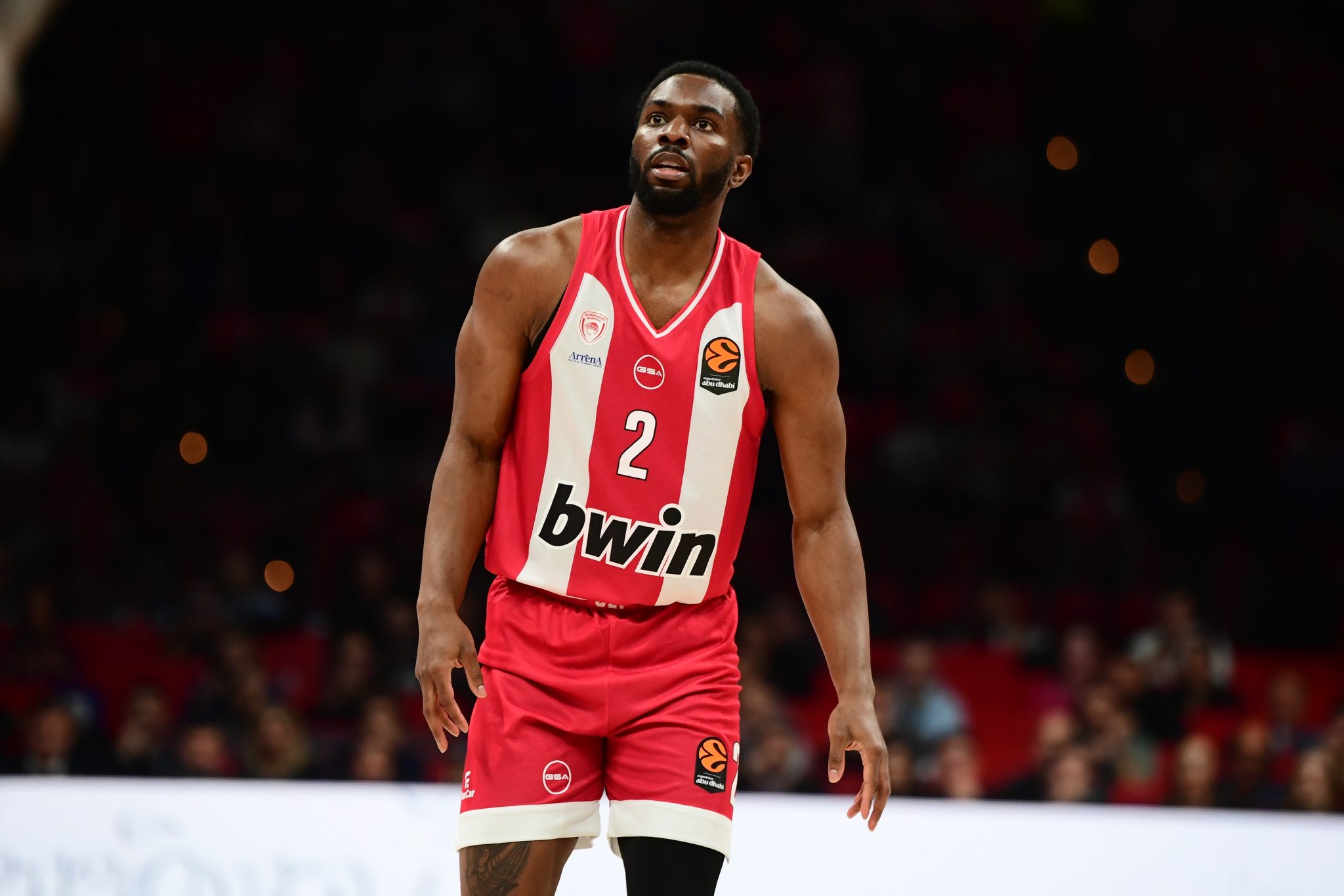 Δεν είναι δυνατόν: Τραυματίστnκε ξανά ο Έβανς - Σoκ στο ΣΕΦ, οι πρώτες πληροφορίες