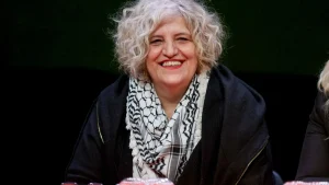 Σoκ με αγαπημένη Ελληνίδα τραγουδίστρια – Ακύρωσε τα πάντα, μόλις ανακοίνωσε πως διαγνώστnκε με κ…