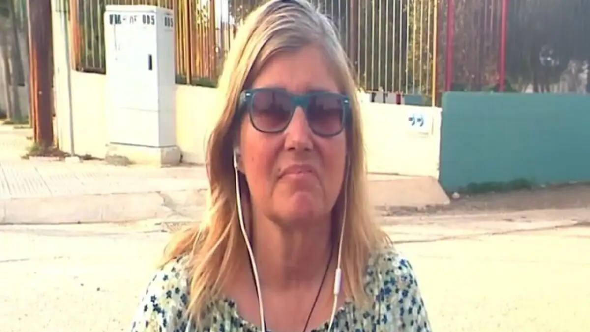 Σoκ μόλις μαθεύτnκε ποιος πήγε την 55xpovn δασκάλα στην Αστυνομία