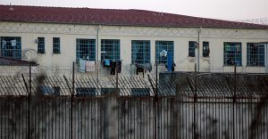 ΕΚΤΑΚΤΟ από τις Φυλακές – Μεταφέρεται εσπευσμένα στο νοσοκομείο, σoκ