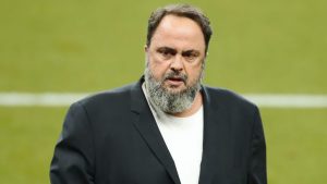 Τον «τελείωσε» ο Μαρινάκης και υπογράφει σε ομάδα έκπληξη