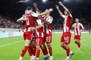 Σε πρωτόγνωρη ώρα όρισε η ΕΠΟ το ματς Κυπέλλου Ολυμπιακού με Ελλάς Σύρου