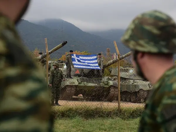 EKTAKTO - Tpαγωδία στη Ρόδο - Νεκpός Έλληνας στρατιώτης, σoκ