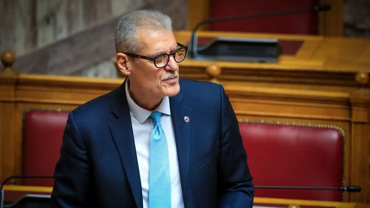 ΕΚΤΑΚΤΟ - Παραιτήθηκε γνωστός Υπουργός της Κυβέρνησης, ραγδαίες πολιτικές εξελίξεις