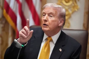 Έντονη φημολογία – Φτιάχνει κόμμα ο Τραμπ στην Ελλάδα; Ποιος γνωστός πολιτικός επικεφαλής