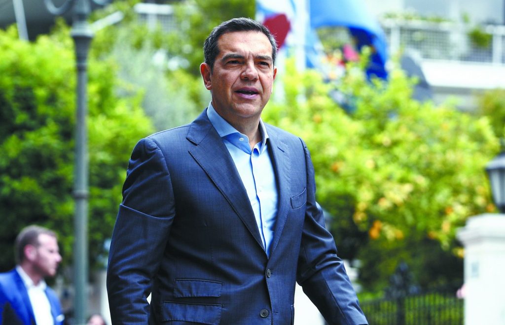 Παραδέχεται το μεγάλο λάθος του: Ο Αλέξης Τσίπρας αδειάζει πρώην Υπουργό του και το αποκάλυψε πρώτη φορά