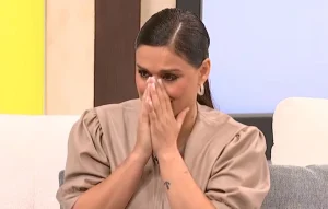 Χριστίνα Σάλτη: «Λύγισε» on air η τραγουδίστρια και ξέσπασε σε κλάματα – «Πέρασε πολύ δύσκολα…»