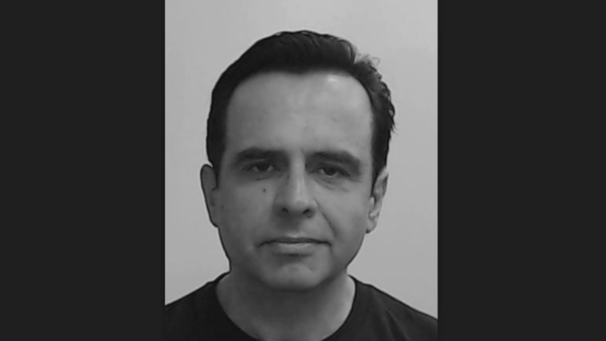 ΕΚΤΑΚΤΟ - Πέθαvε γνωστός Έλληνας δημοσιογράφος στα 55, σoκ