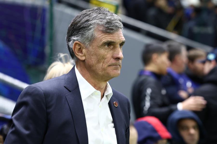 Απάντηση με...νόημα από Μεντιλίμπαρ σε ερώτηση για πρόκριση στο Champions League μετά την Καϊράτ!